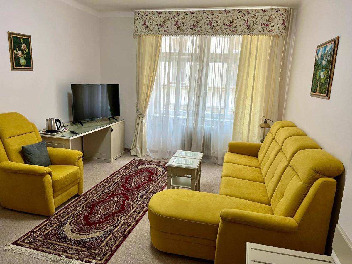 Zlaty Sloup Hotel 3*