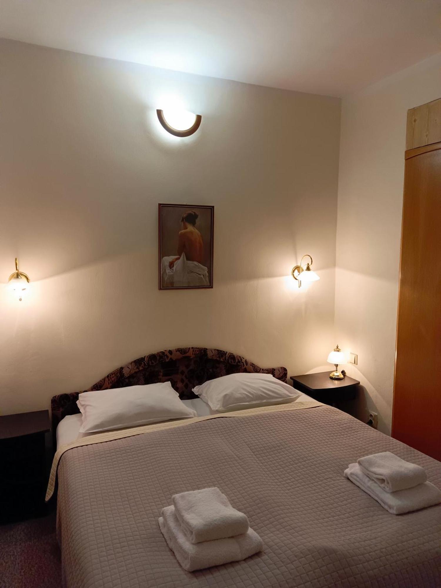 Zlaty Sloup Hotel 3*